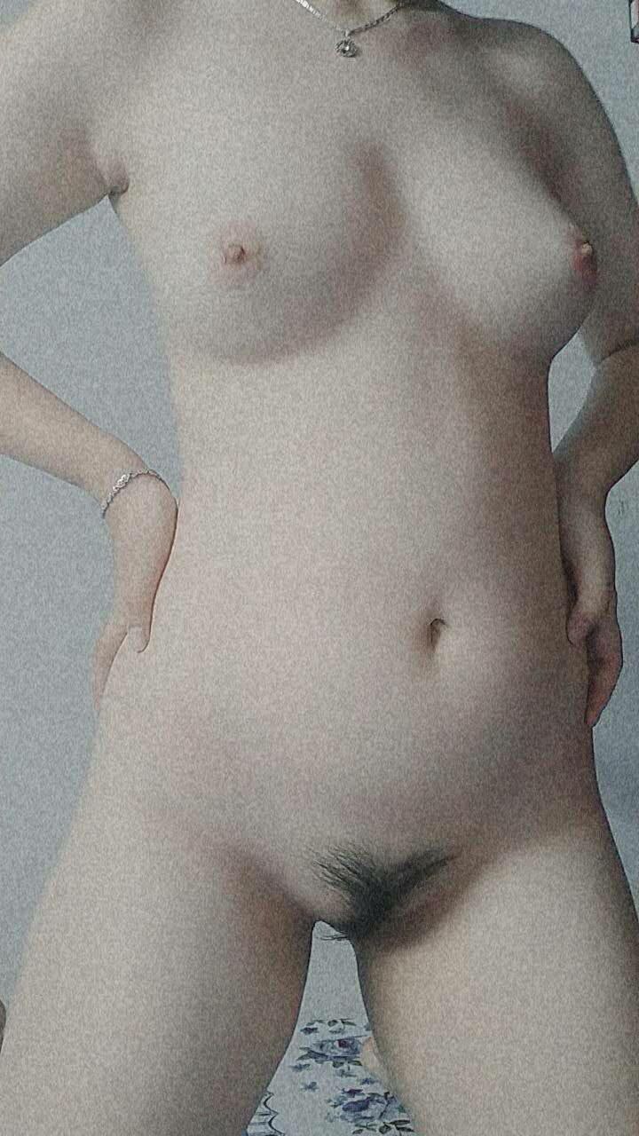 đang nện thì mẹ của em người yêu về...